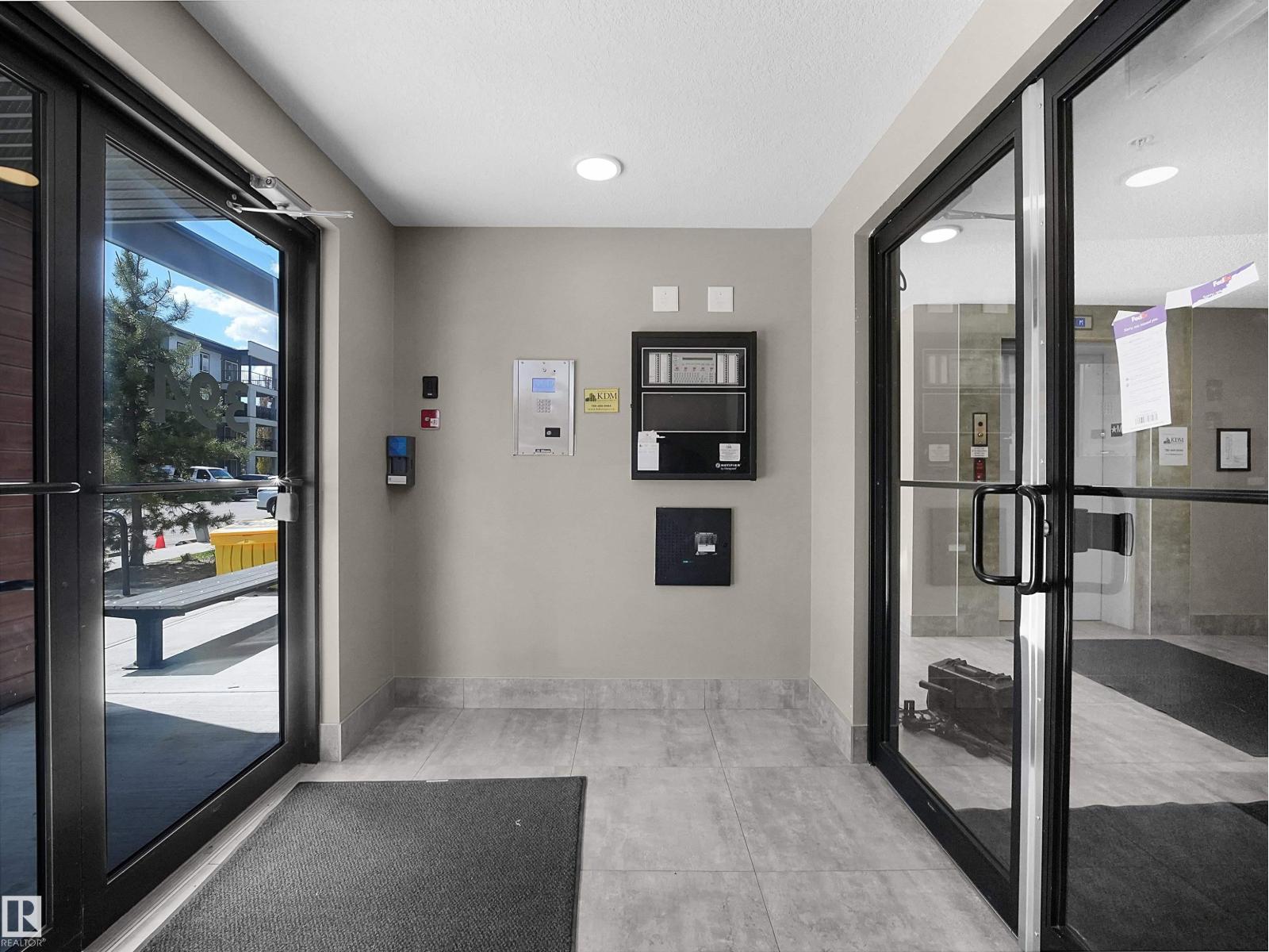 #210 394 Windermere Rd Nw, Edmonton, Alberta  T6W 0R1 - Photo 3 - E4489461