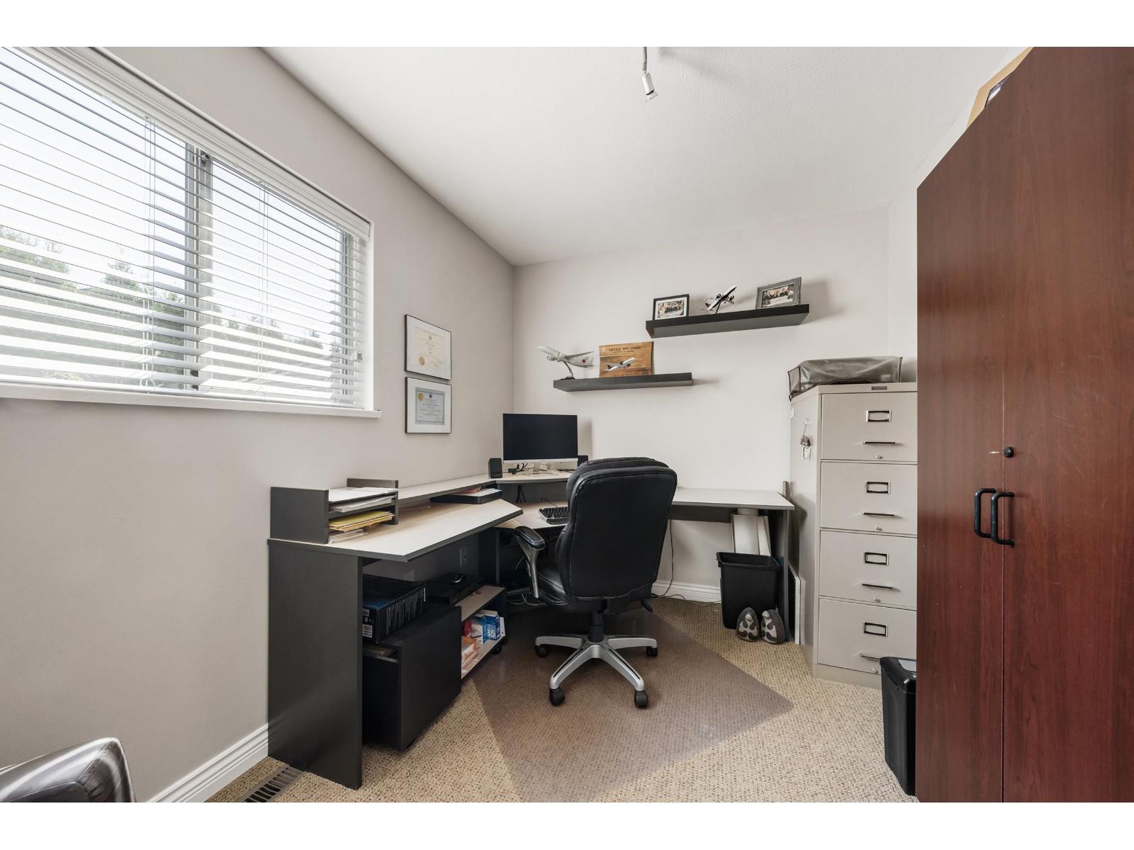 8030 153a Street, Surrey, British Columbia  V3S 7X7 - Photo 15 - R3126910