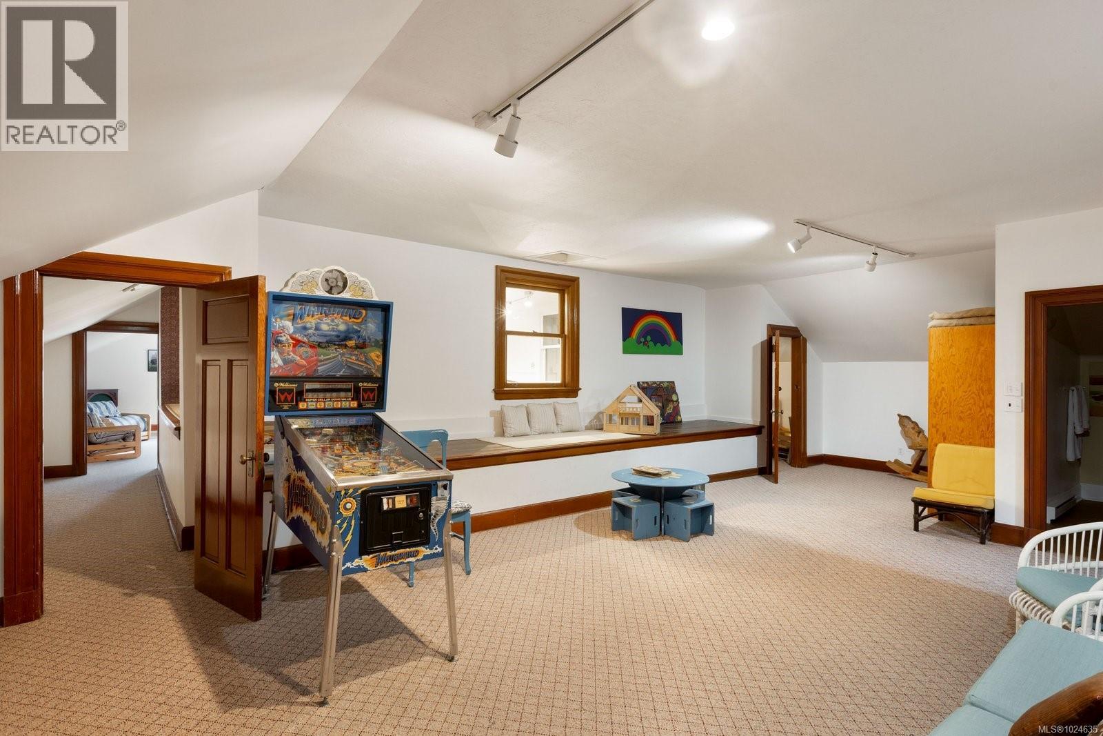 3175 Beach Dr, Oak Bay, British Columbia  V8R 6L7 - Photo 57 - 1024635