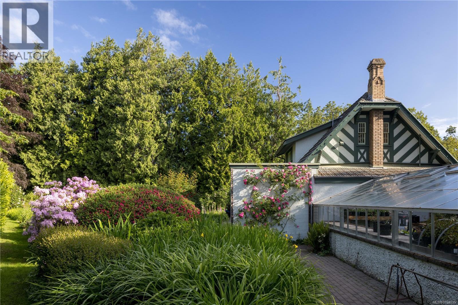 3175 Beach Dr, Oak Bay, British Columbia  V8R 6L7 - Photo 89 - 1024635