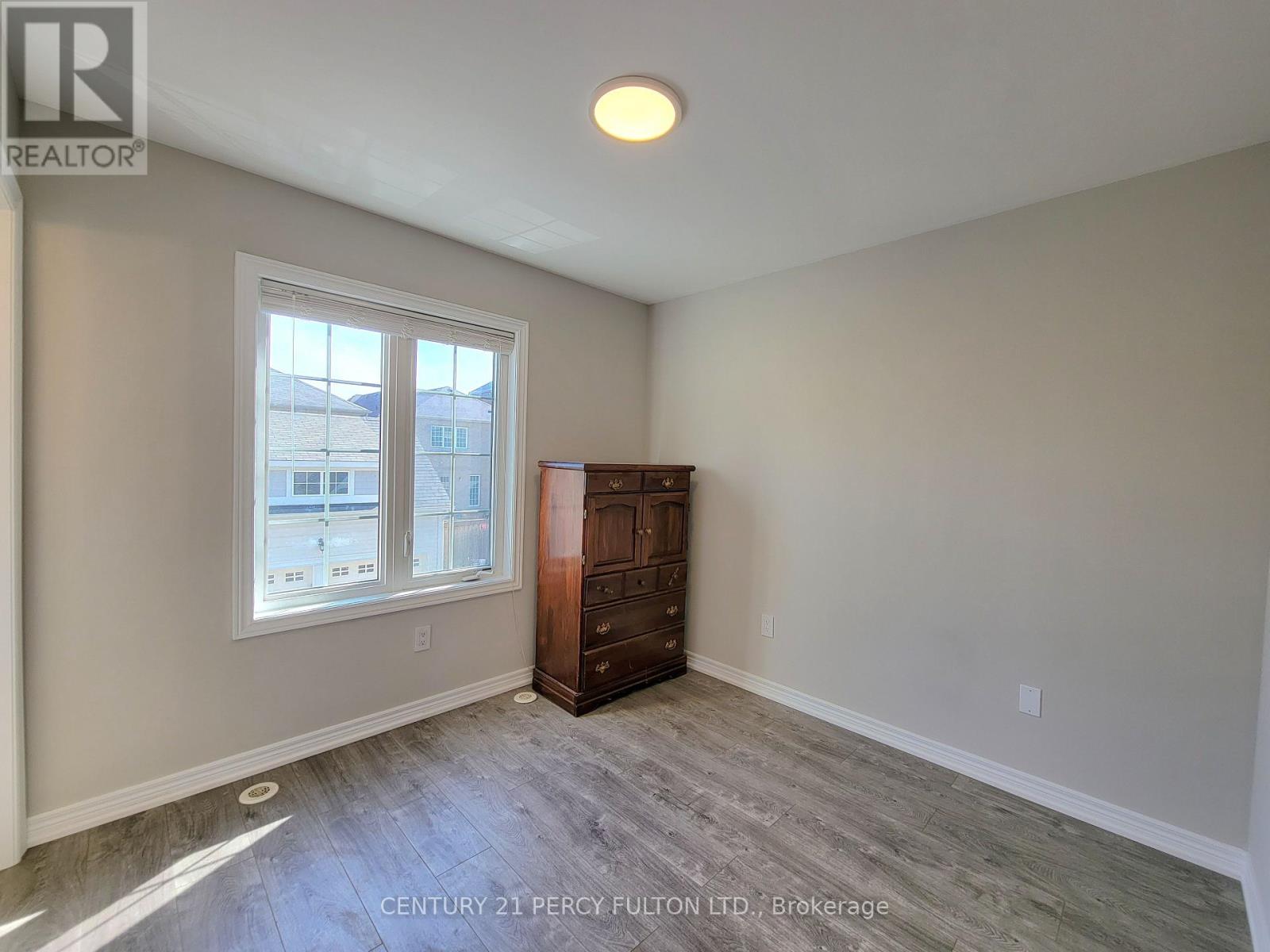 Coach - 2740 Donald Cousens Parkway, Markham, Ontario  L6B 1J5 - Photo 7 - N13163704