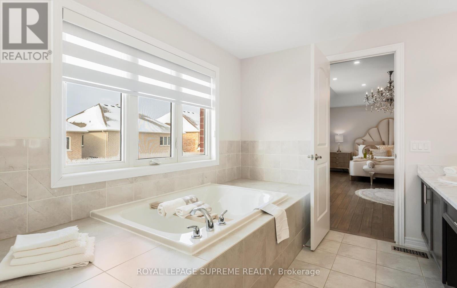 95 Selby Crescent, Bradford West Gwillimbury, Ontario  L3Z 0V3 - Photo 27 - N13163876