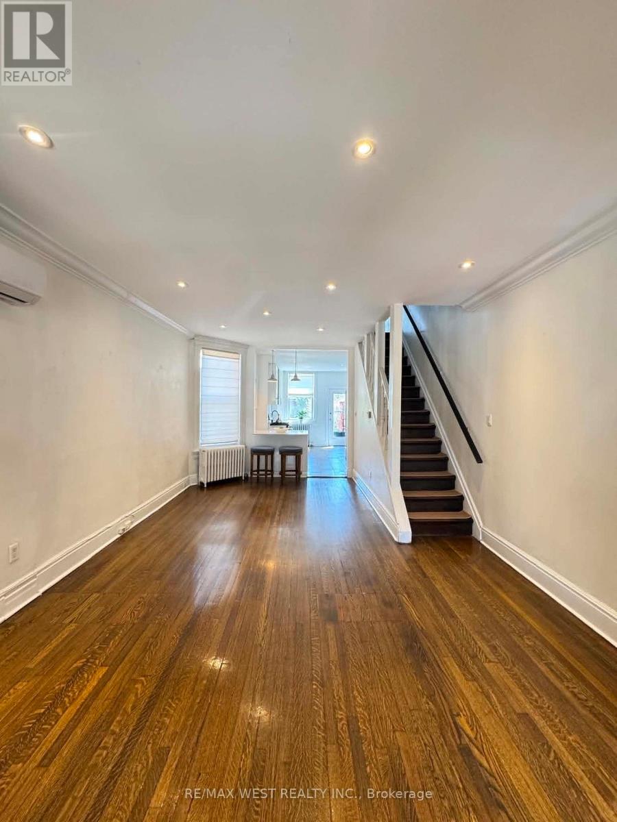 91 Olive Avenue, Toronto, Ontario  M6G 1V2 - Photo 7 - C13114116