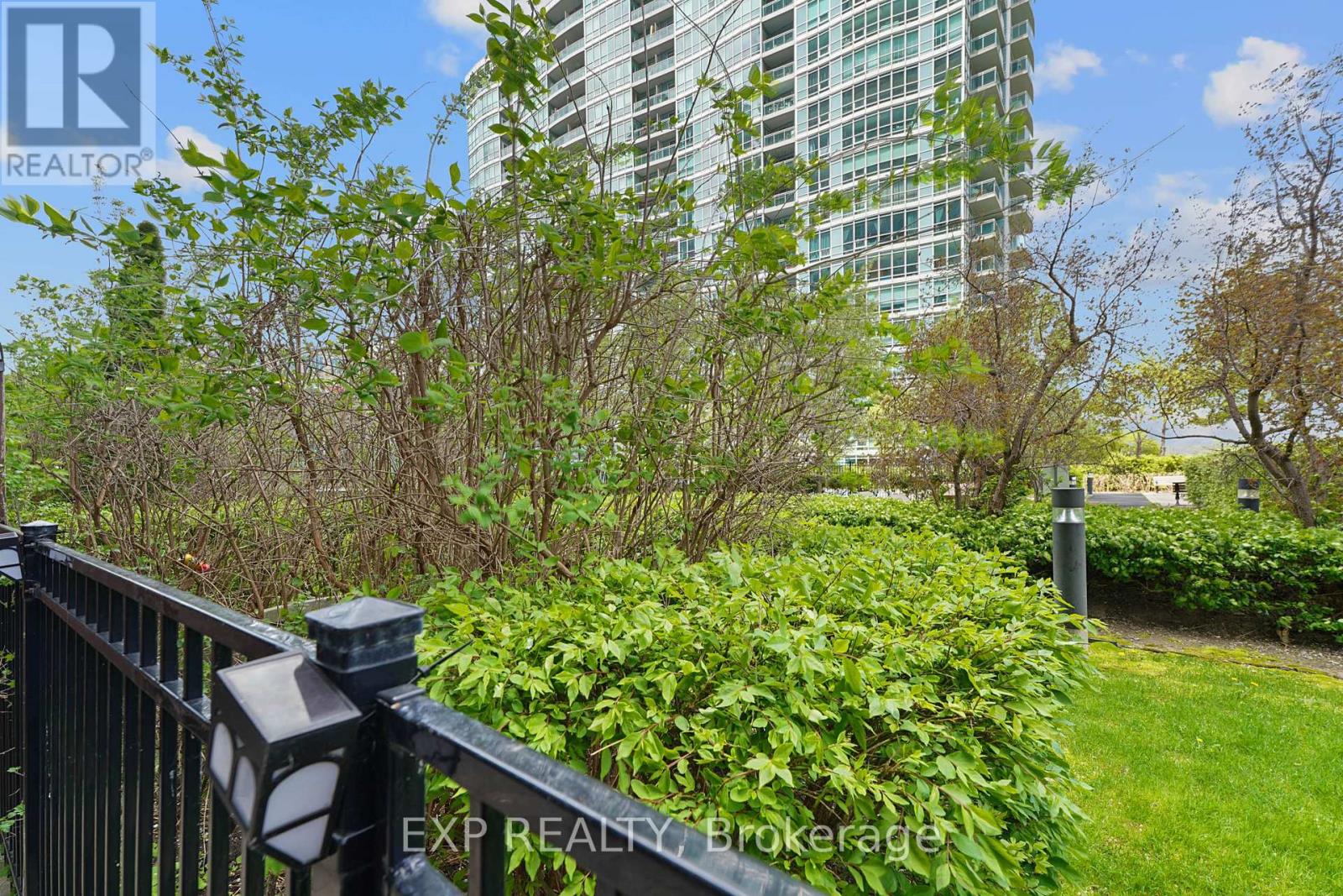 423 - 165 Legion Road, Toronto, Ontario  M8Y 0B3 - Photo 19 - W13046086