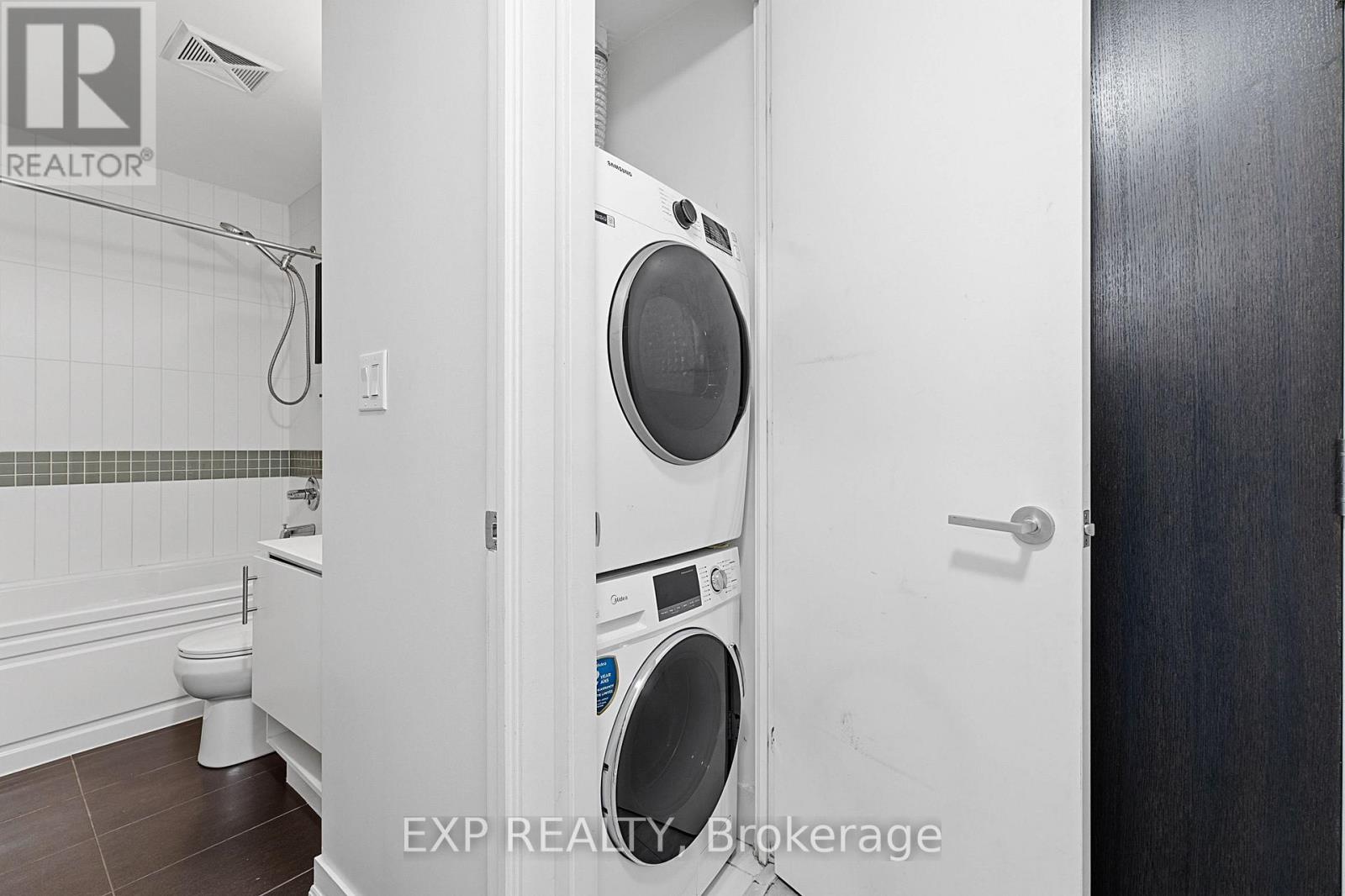 423 - 165 Legion Road, Toronto, Ontario  M8Y 0B3 - Photo 17 - W13046086