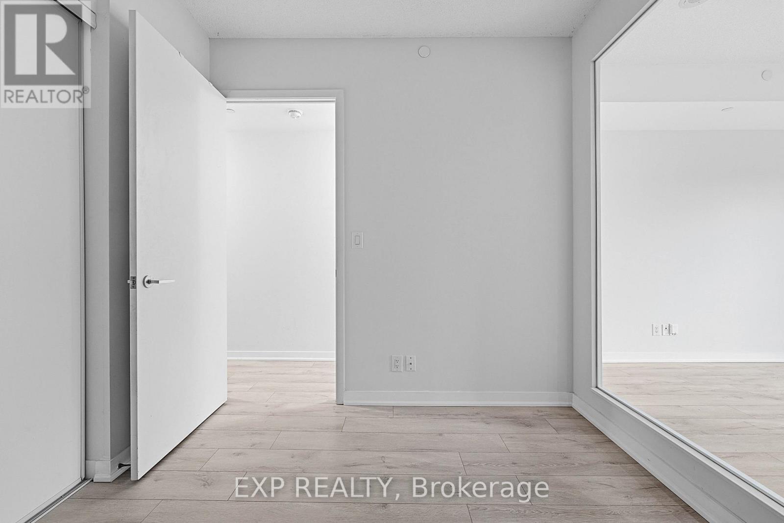 423 - 165 Legion Road, Toronto, Ontario  M8Y 0B3 - Photo 9 - W13046086