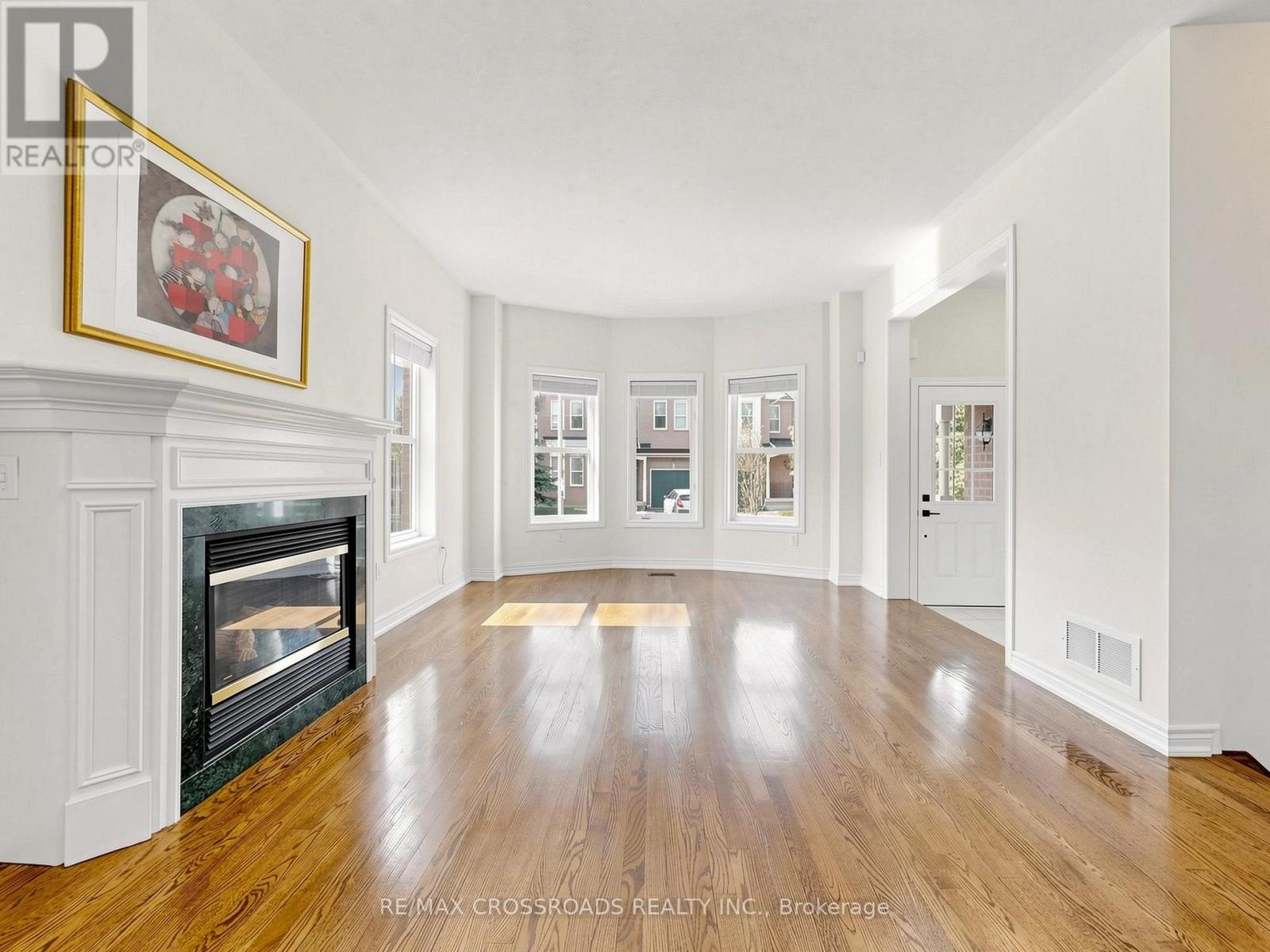 52 Drew Kelly Way, Markham, Ontario  L3R 5R2 - Photo 7 - N13161350