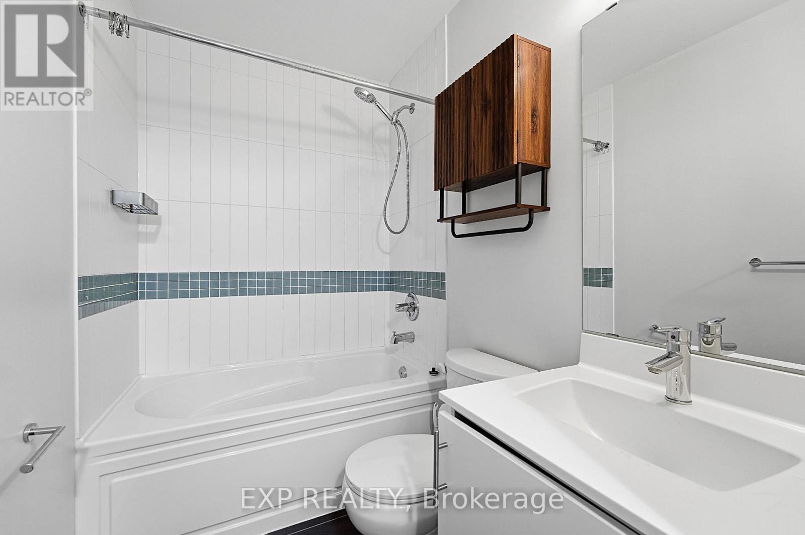 423 - 165 Legion Road, Toronto, Ontario  M8Y 0B3 - Photo 16 - W13046086
