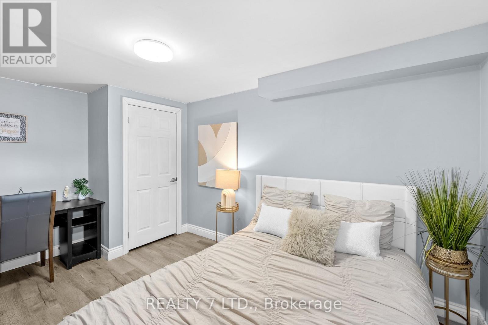 73 Bird Street, Barrie (Edgehill Drive), Ontario L4N 0X3 - Photo 36 - S13163874