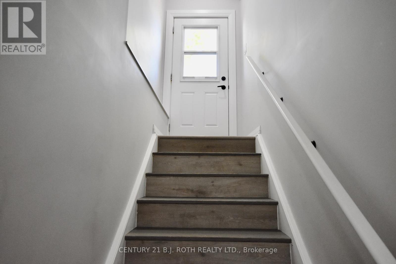 Lower - 156 Puget Street, Barrie, Ontario  L4M 4N5 - Photo 16 - S13163964