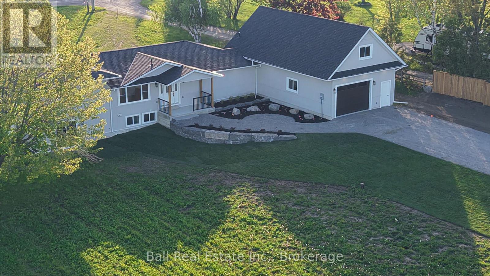73 Lakeview Crescent, Kawartha Lakes, Ontario  K0M 1A0 - Photo 1 - X12888524