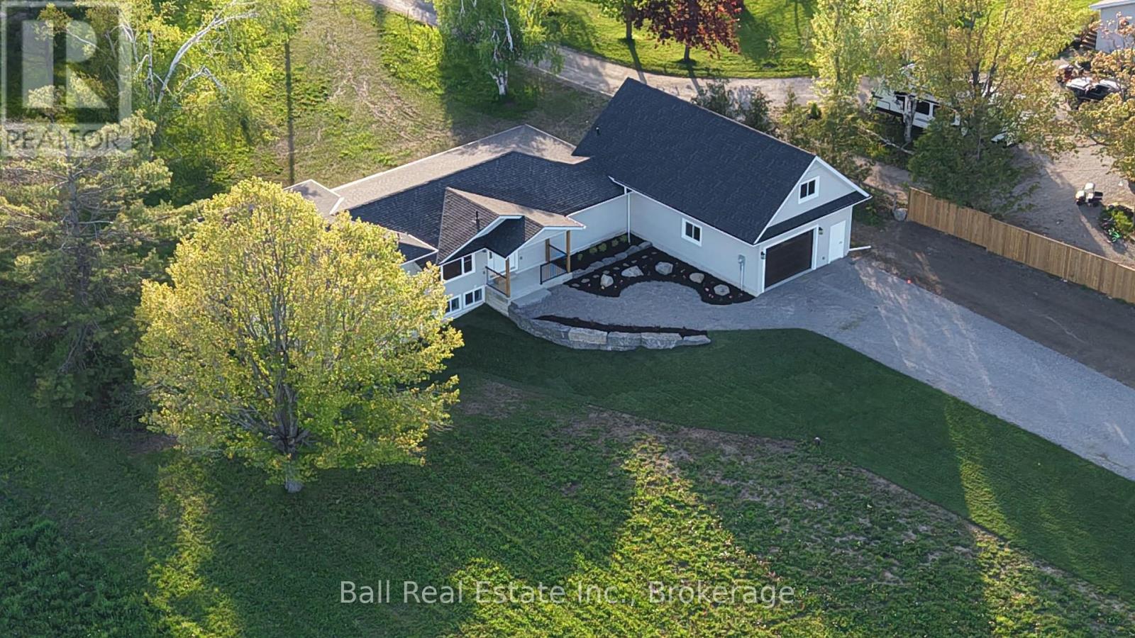73 Lakeview Crescent, Kawartha Lakes, Ontario  K0M 1A0 - Photo 2 - X12888524