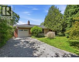 1961 CENTRE Road, Hamilton, Ontario