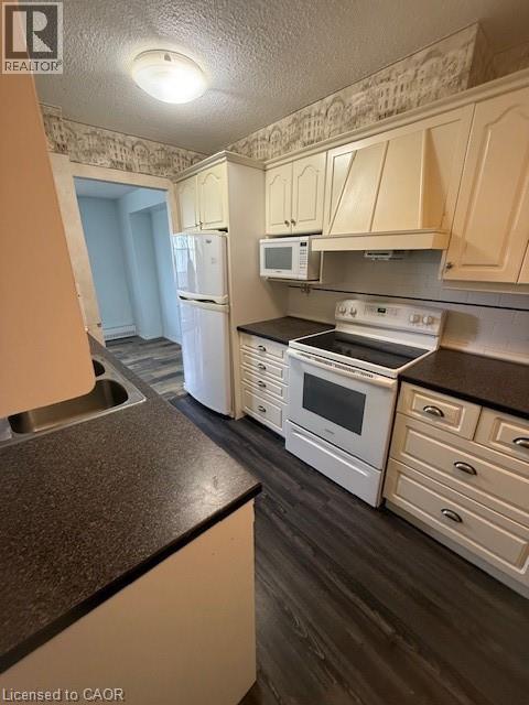 225 Harvard Place Unit# 208, Waterloo, Ontario  N2J 4H4 - Photo 10 - 40832830