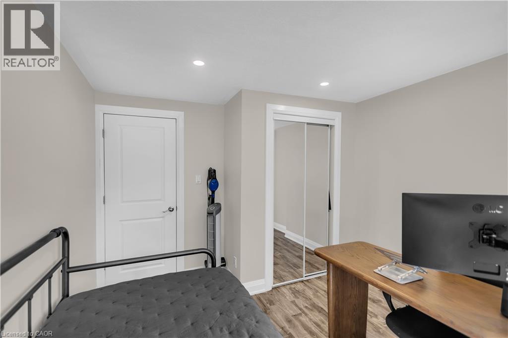 423 Knightsbridge Crescent, Ancaster, Ontario  L9G 3S4 - Photo 25 - 40832768