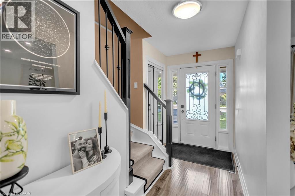 423 Knightsbridge Crescent, Ancaster, Ontario  L9G 3S4 - Photo 6 - 40832768