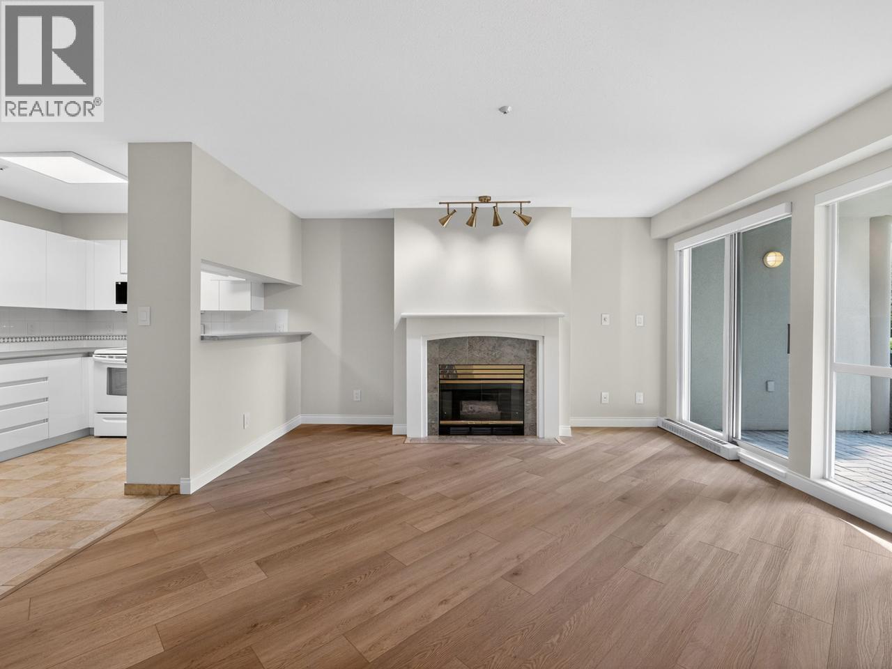 109 8460 Jellicoe Street, Vancouver, British Columbia  V5S 4S8 - Photo 5 - R3126552
