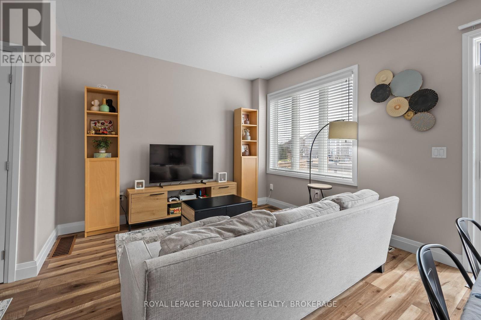 831 Newmarket Lane, Kingston, Ontario  K7K 0C8 - Photo 8 - X13164030