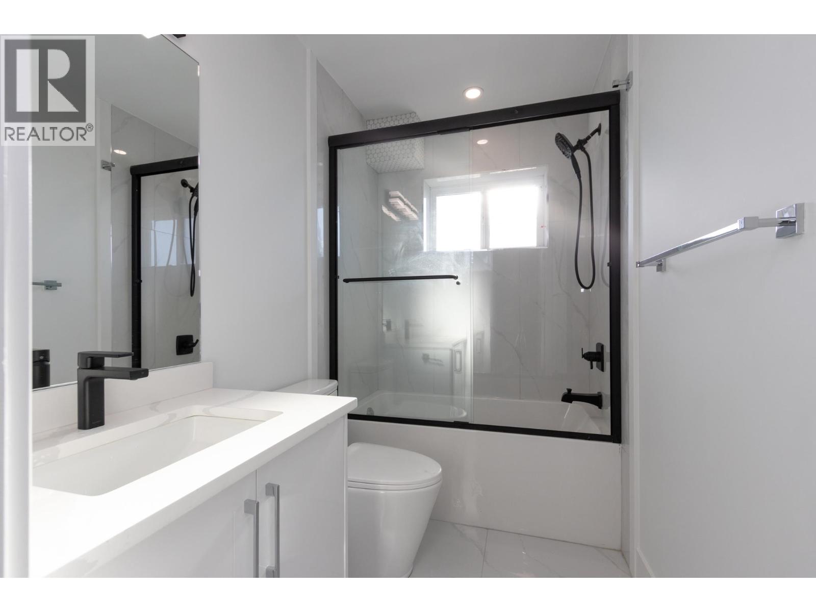 203 2122 E 32 Avenue, Vancouver, British Columbia  V5N 3B9 - Photo 21 - R3083562