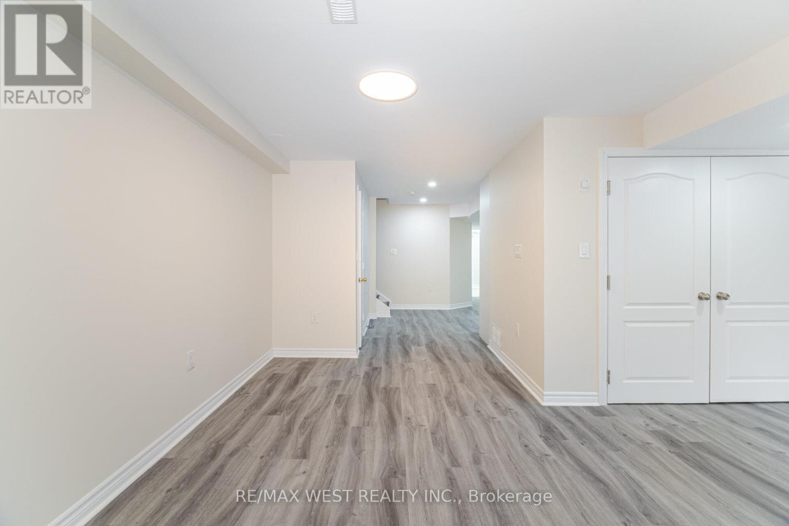 Bsmt - 1122 Hickory Hollow Glen, Mississauga, Ontario  L5W 1Z8 - Photo 13 - W13163772