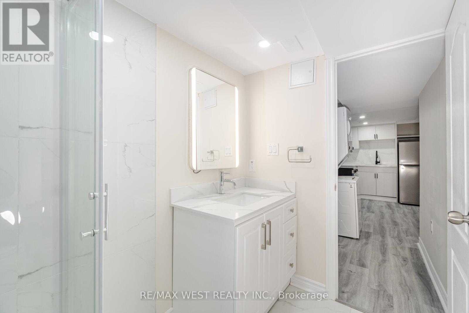 Bsmt - 1122 Hickory Hollow Glen, Mississauga, Ontario  L5W 1Z8 - Photo 20 - W13163772