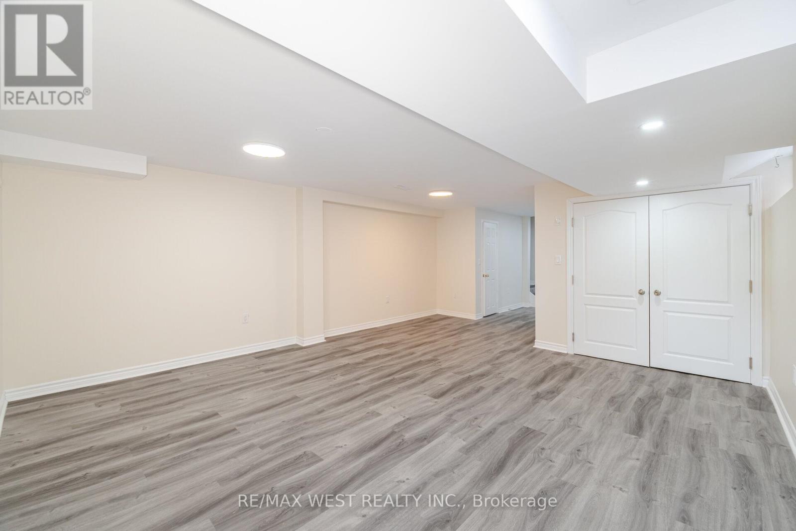 Bsmt - 1122 Hickory Hollow Glen, Mississauga, Ontario  L5W 1Z8 - Photo 5 - W13163772
