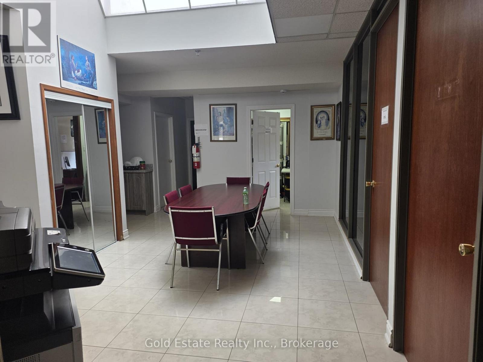 2 - 7015 Tranmere Drive, Mississauga, Ontario  L4T 2T9 - Photo 16 - W13163792