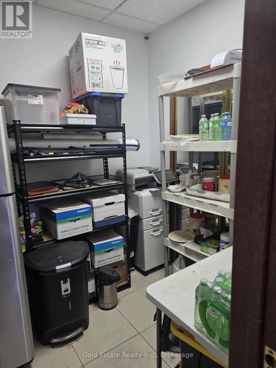 2 - 7015 Tranmere Drive, Mississauga, Ontario  L4T 2T9 - Photo 19 - W13163792