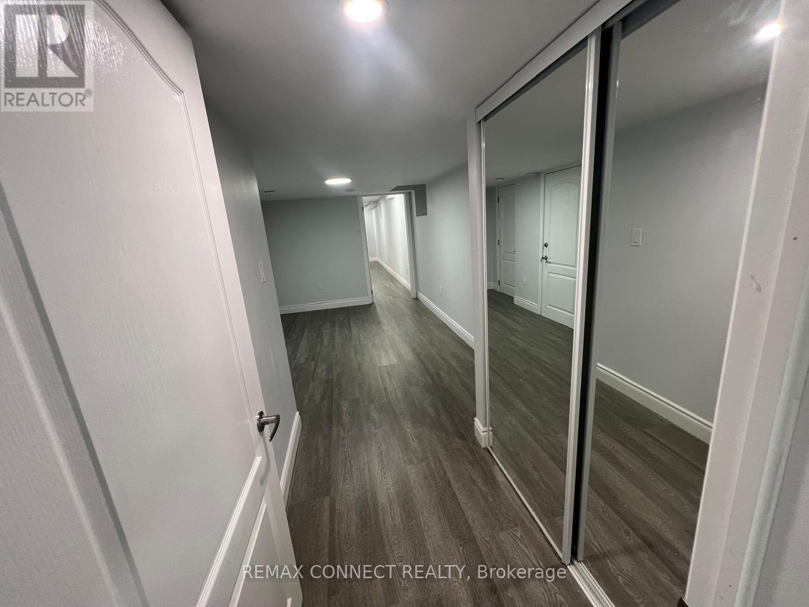 Bsmt - 8 Evanwood Crescent, Brampton, Ontario  L6X 0P8 - Photo 3 - W13163826