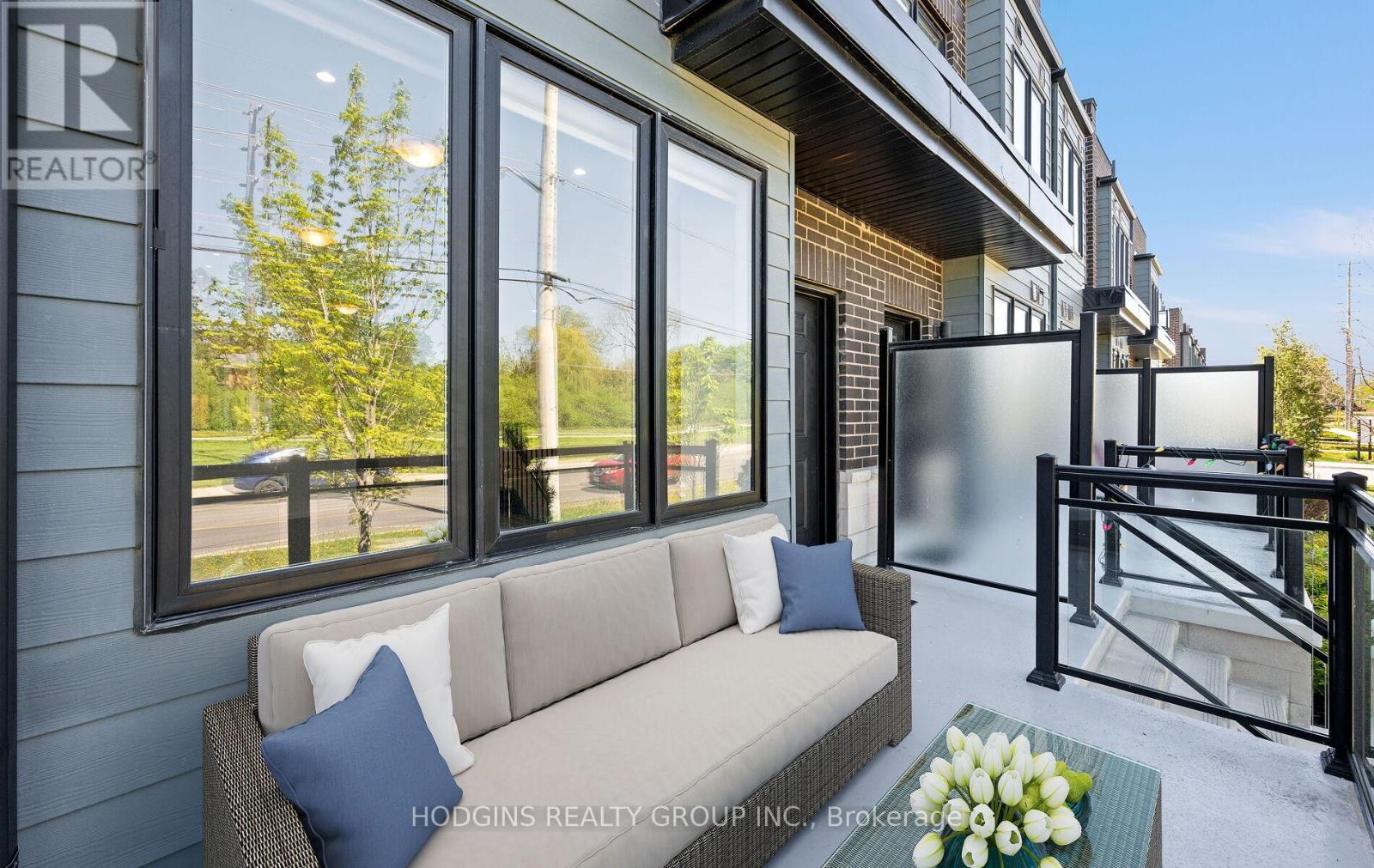 5 - 2212 Bromsgrove Road, Mississauga, Ontario  L5J 0B3 - Photo 4 - W13163836