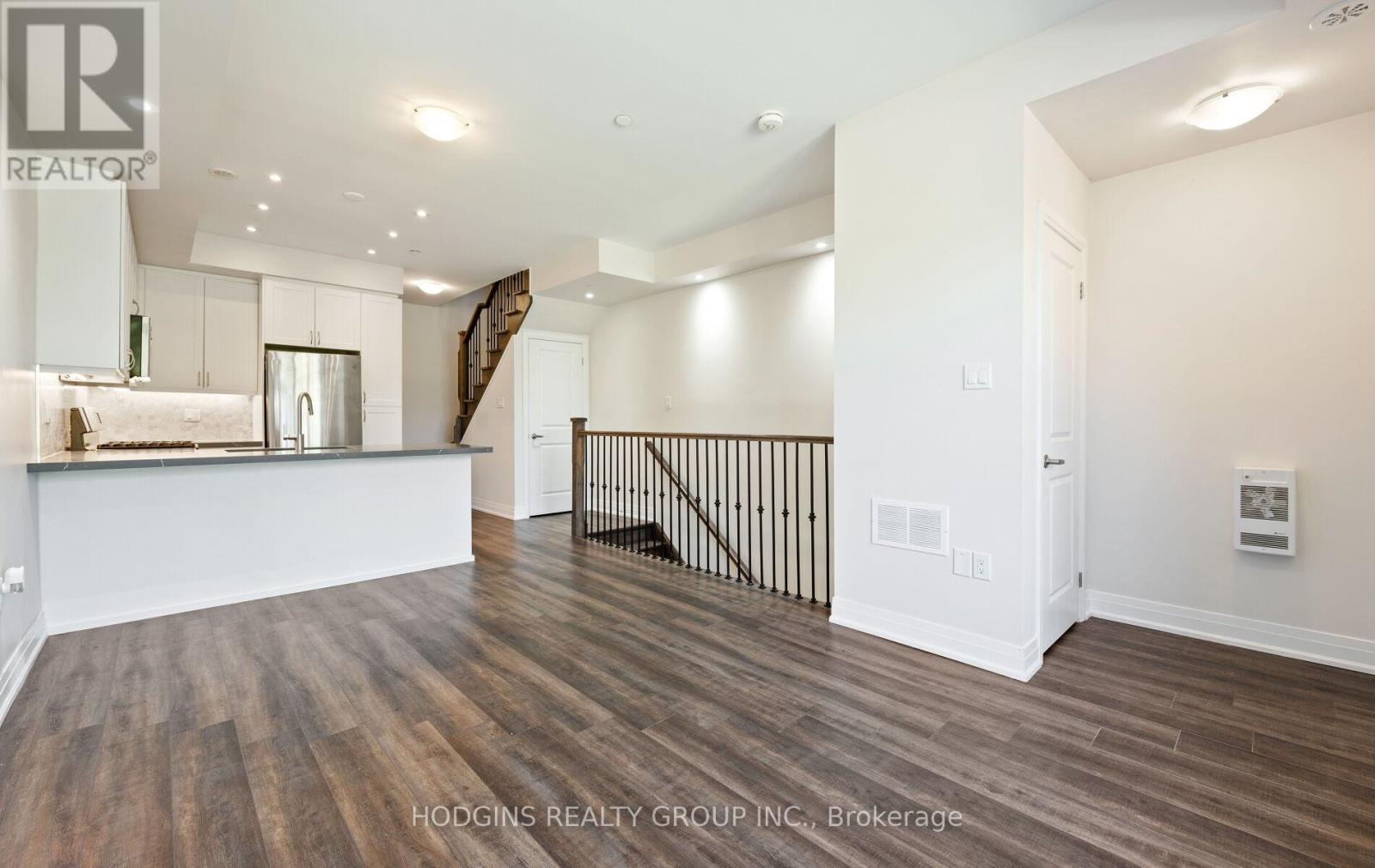 5 - 2212 Bromsgrove Road, Mississauga, Ontario  L5J 0B3 - Photo 8 - W13163836