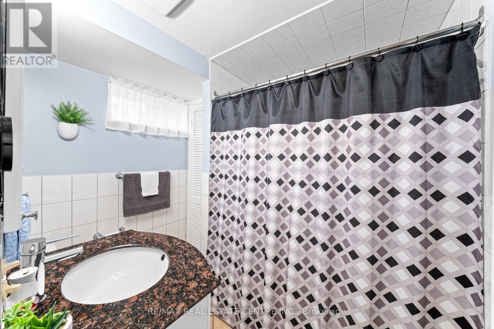 24 Linkdale Road, Brampton, Ontario  L6V 2Y4 - Photo 41 - W13163844