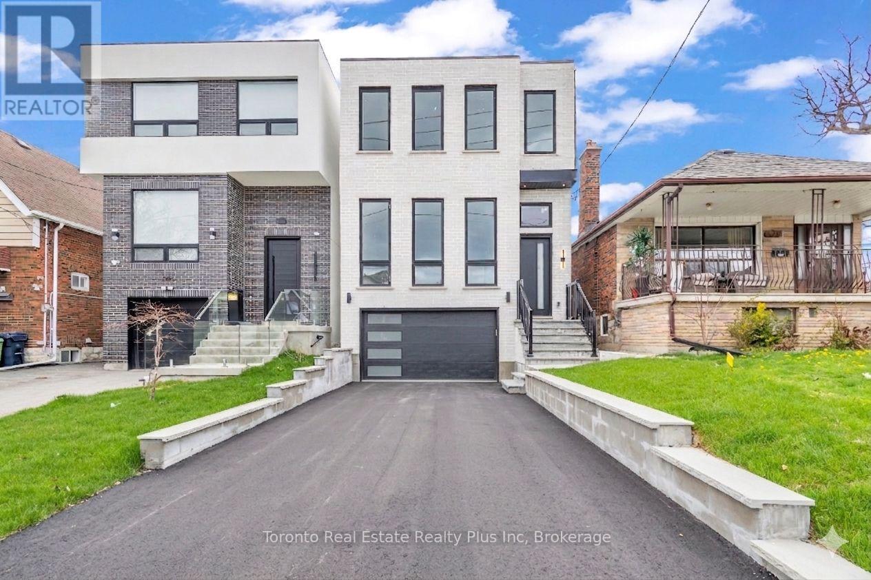 138 BOWIE AVENUE, toronto (briar hill-belgravia), Ontario