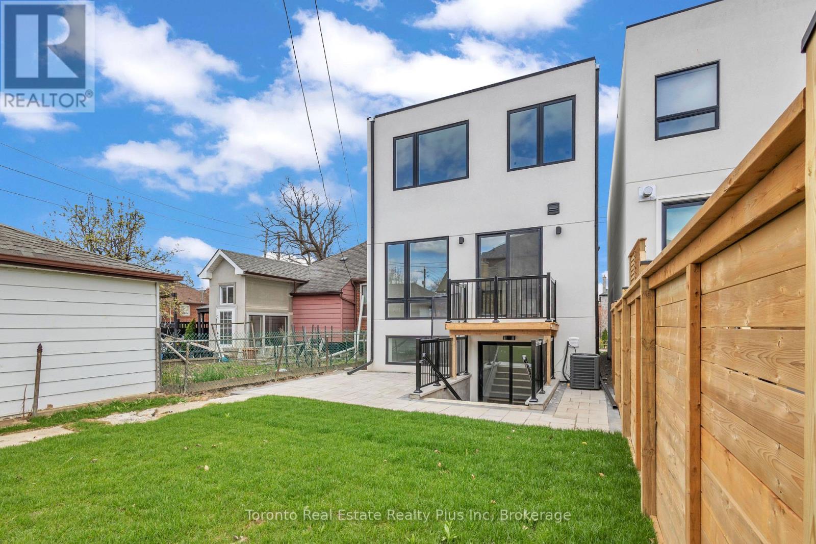 138 Bowie Avenue, Toronto (Briar Hill-Belgravia), Ontario  M6E 2R2 - Photo 29 - W13163856