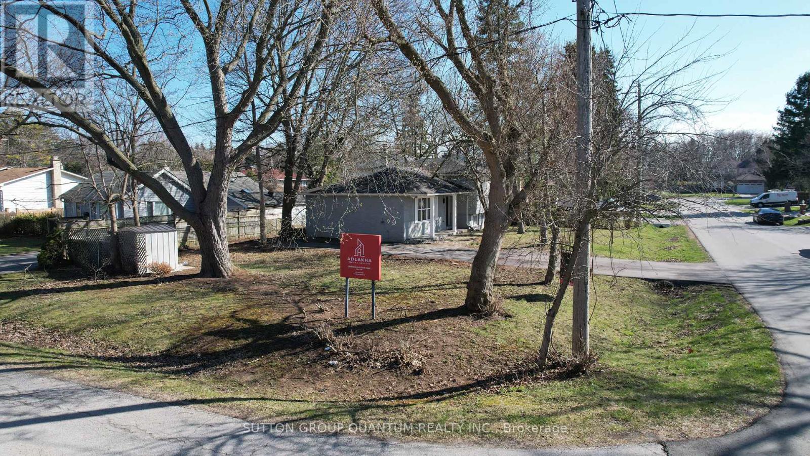 3118 Victoria Street, Oakville, Ontario  L6L 1K2 - Photo 3 - W13163982
