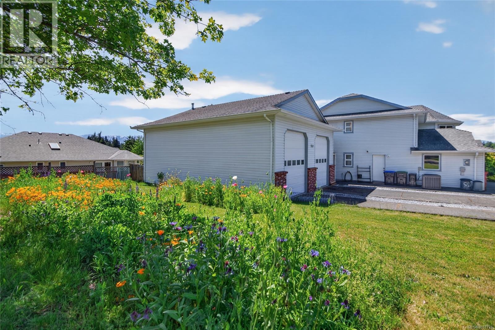 1425 Sabre Crt, Comox, British Columbia  V9M 2X2 - Photo 64 - 1037721