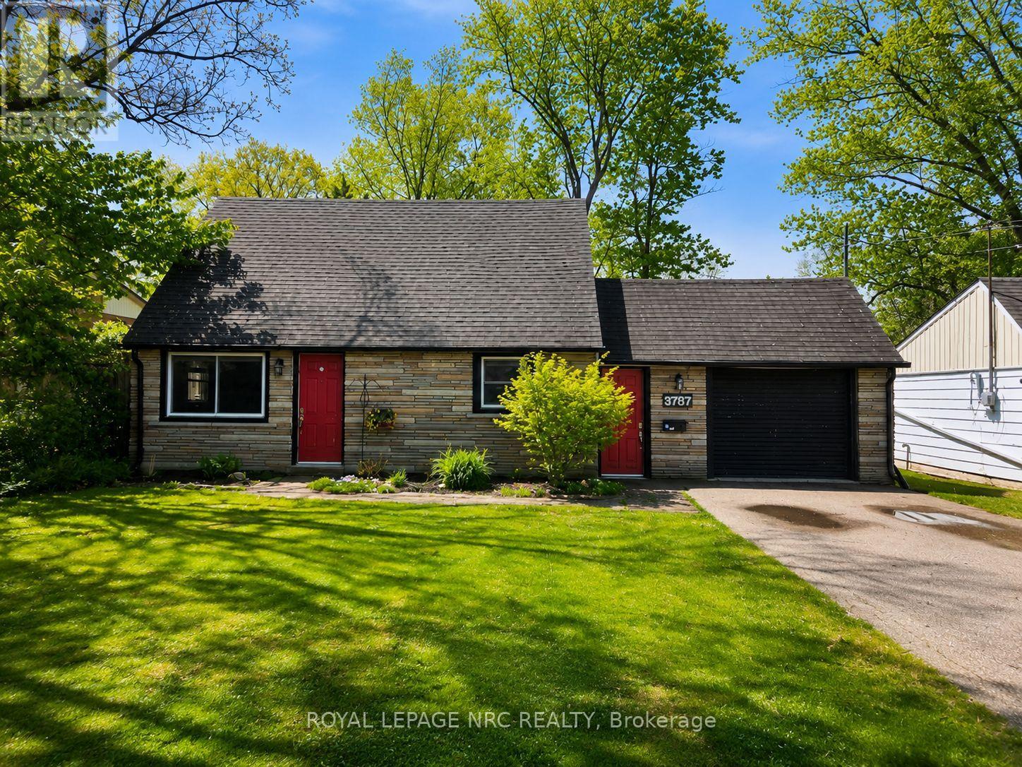 3767 SUMMIT AVENUE, Fort Erie, Ontario