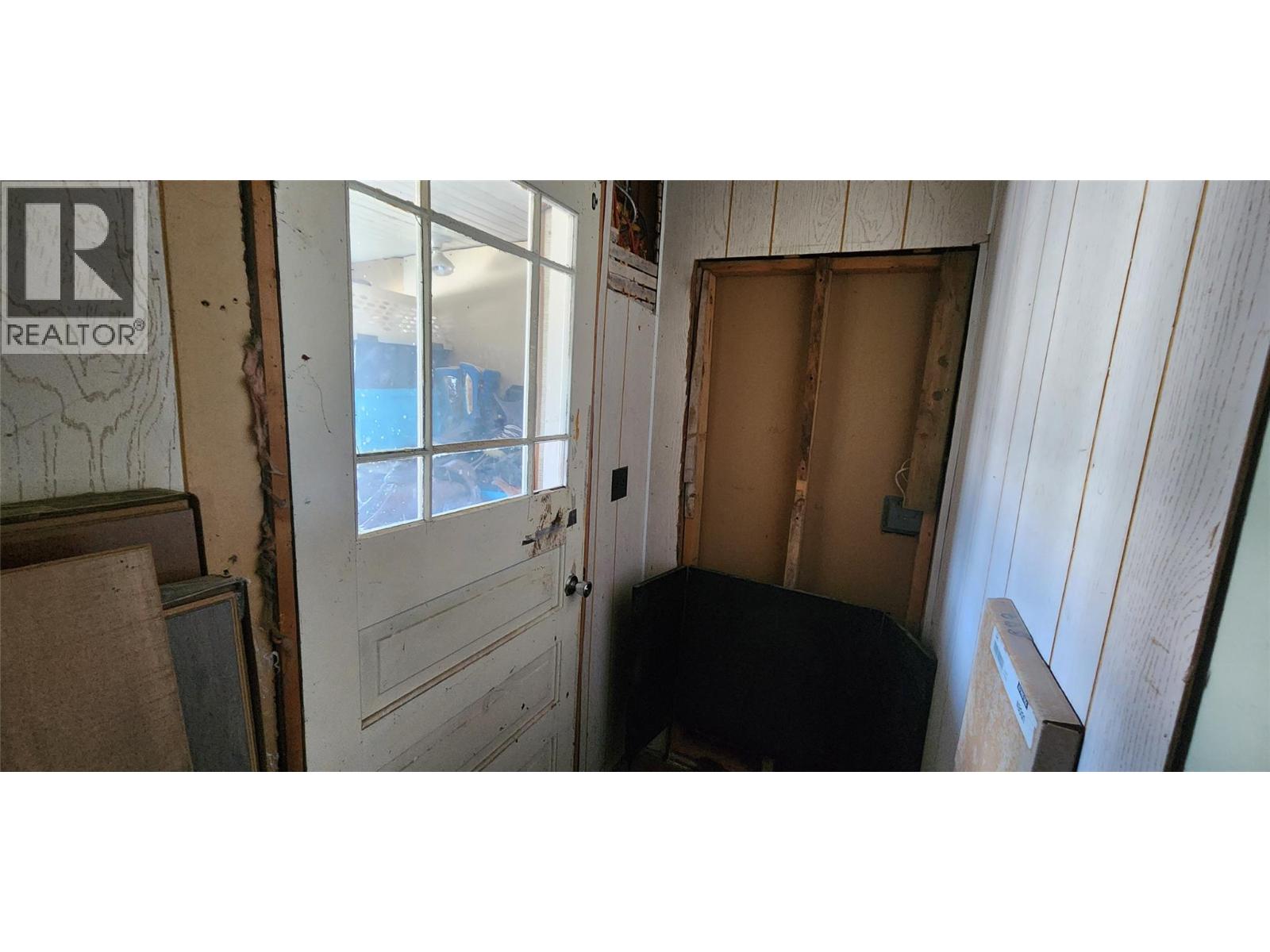 173 75th Avenue, Grand Forks, British Columbia  V0H 1H0 - Photo 11 - 10387639