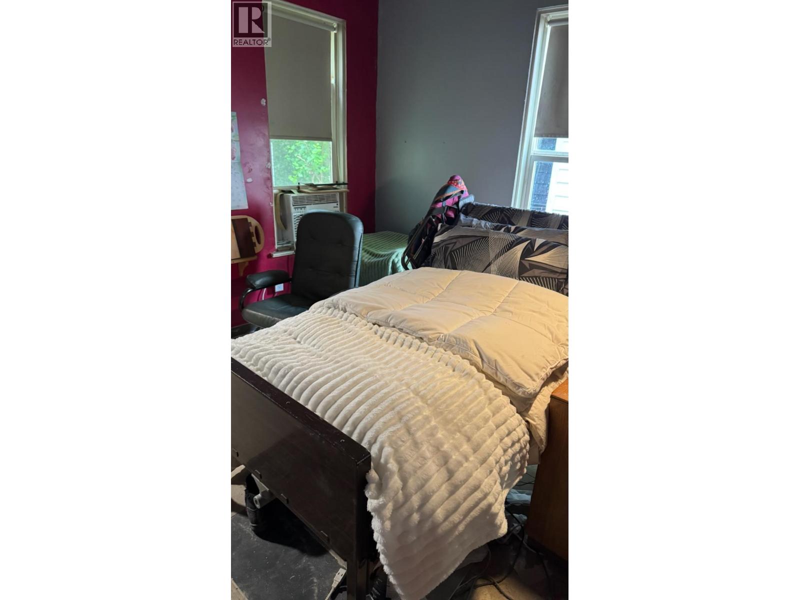 173 75th Avenue, Grand Forks, British Columbia  V0H 1H0 - Photo 5 - 10387639