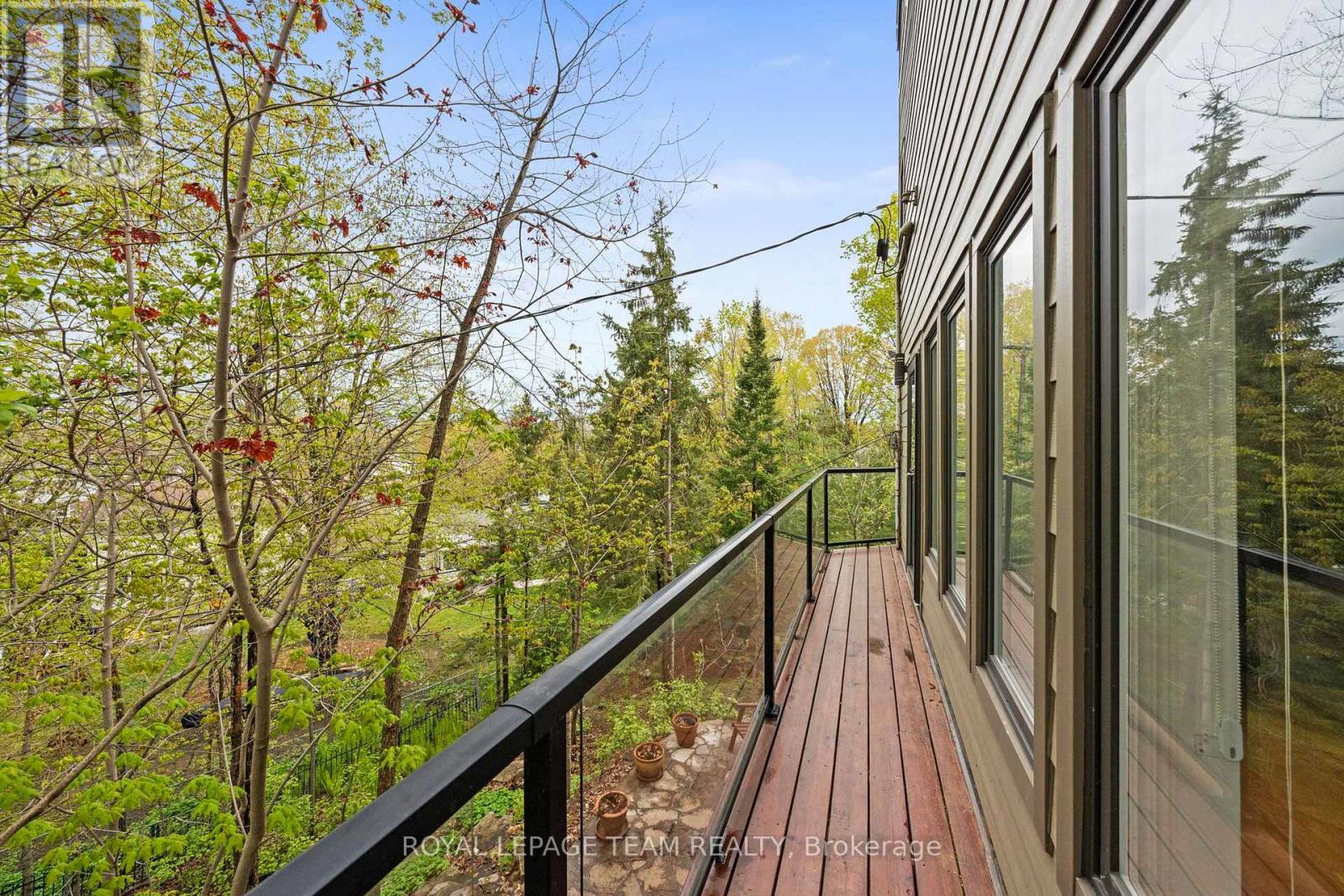 1965 Bromley Road, Ottawa, Ontario  K2A 1C3 - Photo 43 - X13164142