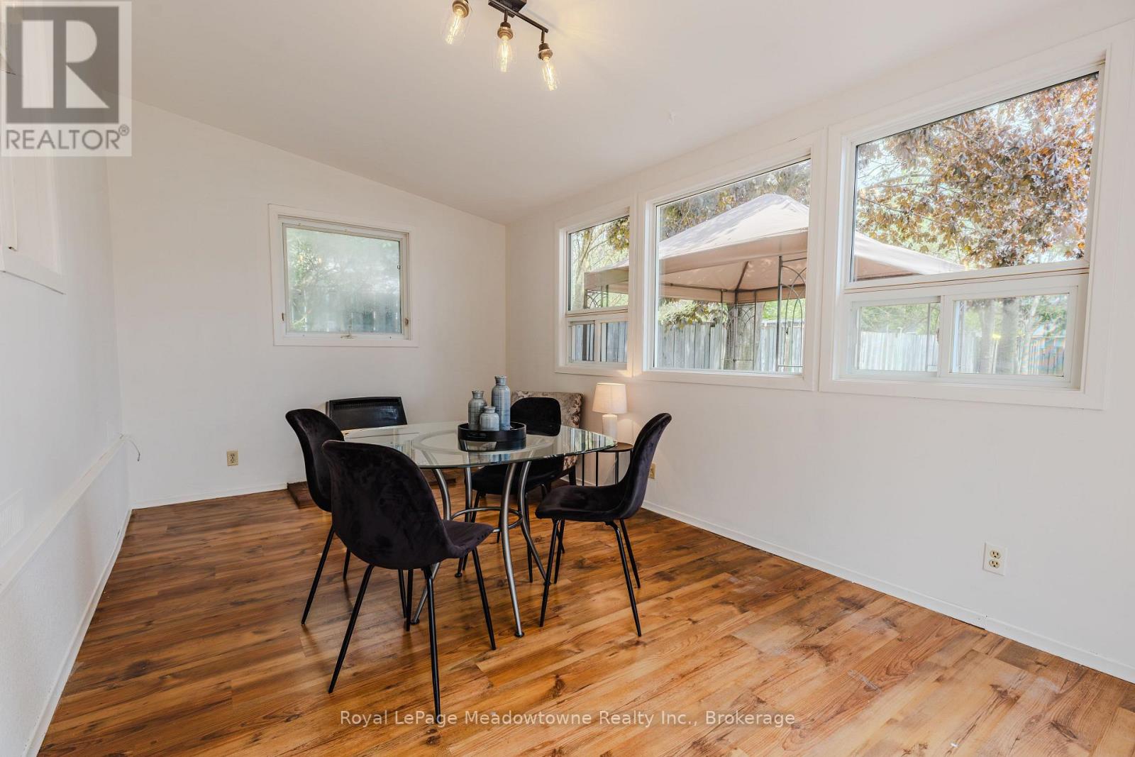 21 Elgin Street N, Cambridge, Ontario  N1R 5G8 - Photo 15 - X13164062