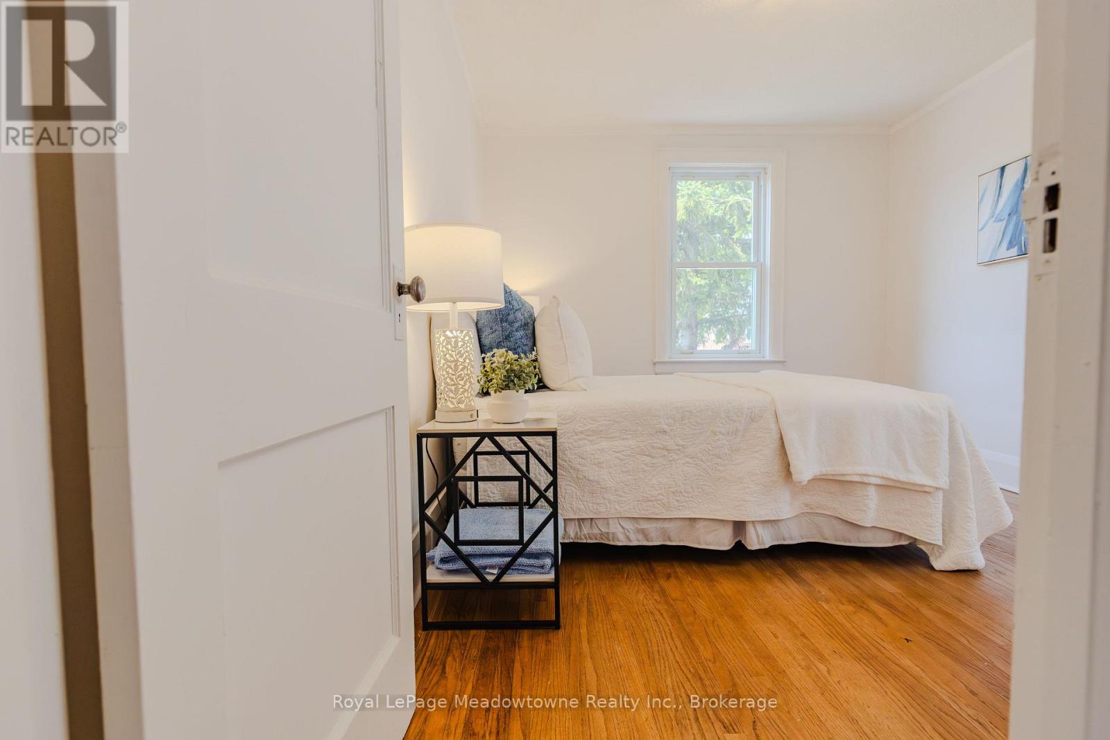 21 Elgin Street N, Cambridge, Ontario  N1R 5G8 - Photo 18 - X13164062