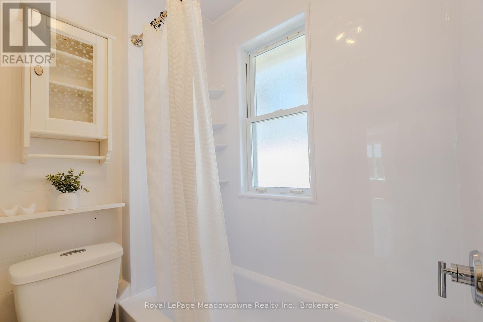 21 Elgin Street N, Cambridge, Ontario  N1R 5G8 - Photo 25 - X13164062