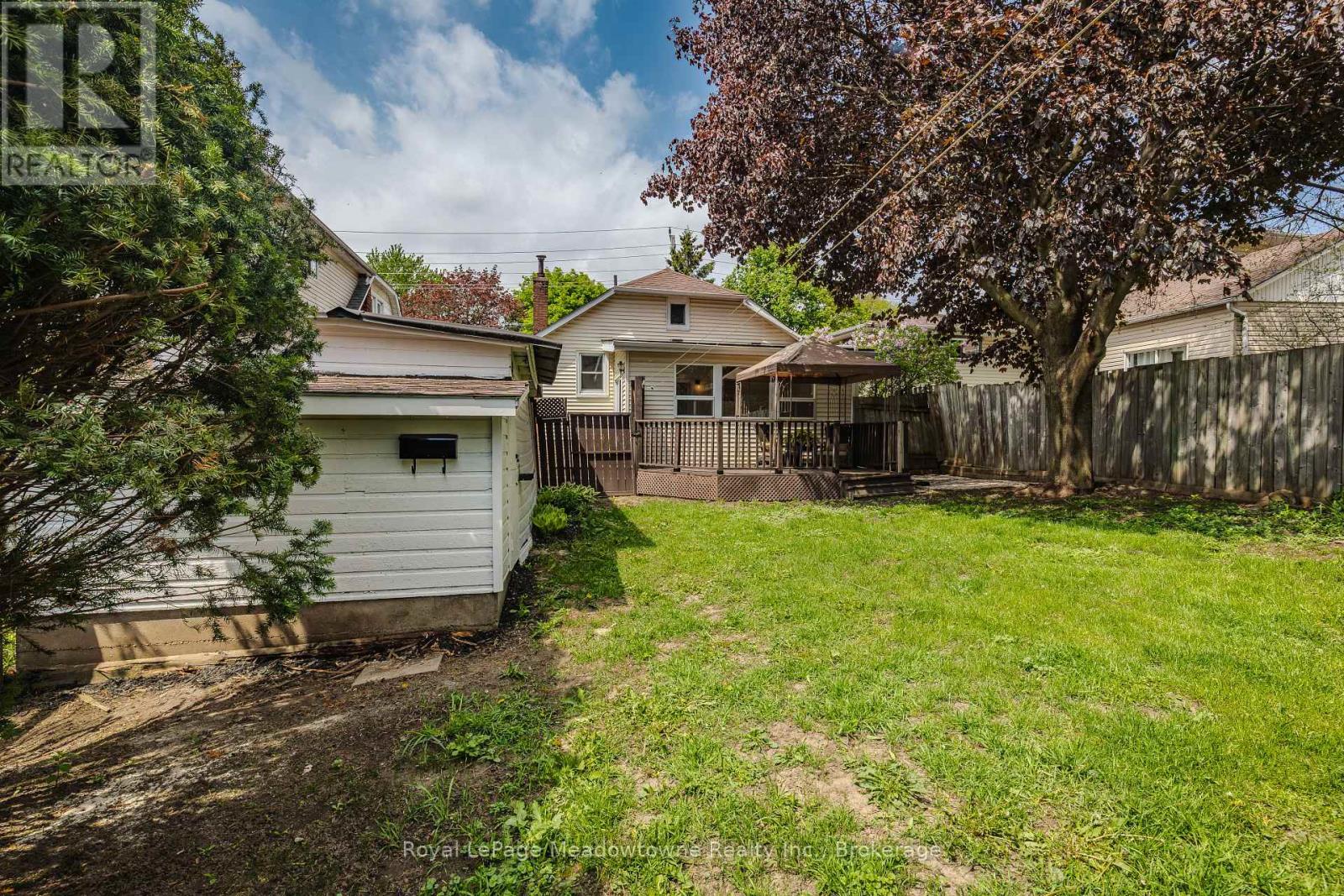 21 Elgin Street N, Cambridge, Ontario  N1R 5G8 - Photo 34 - X13164062