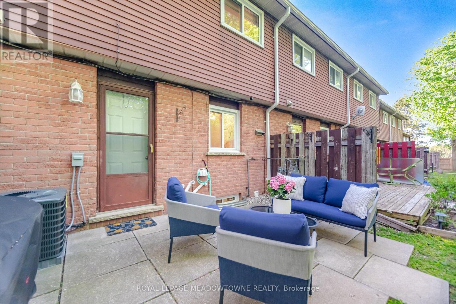 26 - 100 Bluevale Street N, Waterloo, Ontario  N2J 4M9 - Photo 44 - X13163720