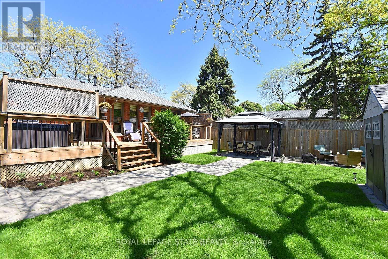 9 San Fernando Drive, Hamilton, Ontario  L9C 2C1 - Photo 17 - X13163736