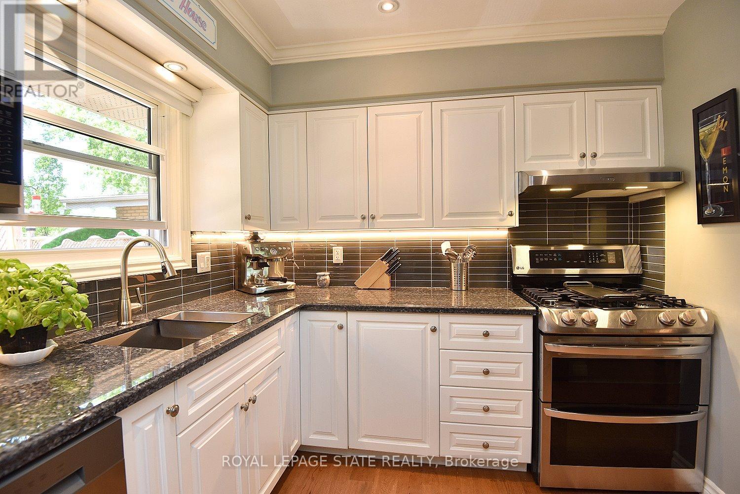 9 San Fernando Drive, Hamilton, Ontario  L9C 2C1 - Photo 29 - X13163736