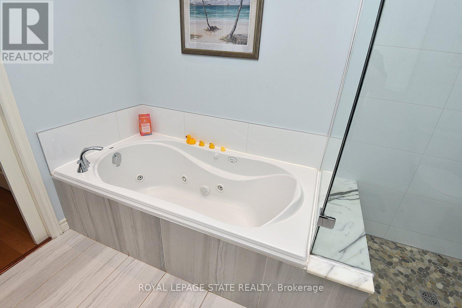 9 San Fernando Drive, Hamilton, Ontario  L9C 2C1 - Photo 37 - X13163736