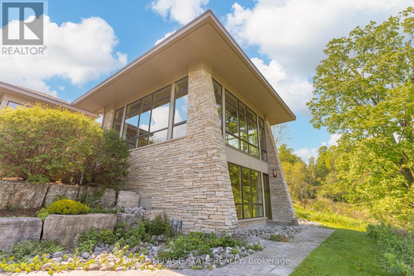 1099 Mineral Springs Road, Hamilton, Ontario  L9H 5E3 - Photo 44 - X13163838