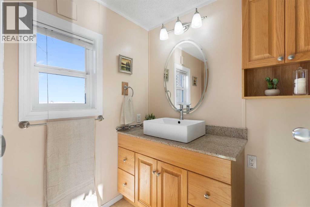 245042 Range Road 251, Rural Wheatland County, Alberta  T0J 0P1 - Photo 19 - A2313592